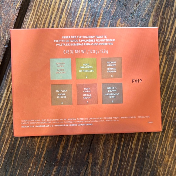 NIP Mary Kay Limited Edition Inner Fire Eyeshadow Palette - Picture 6 of 8